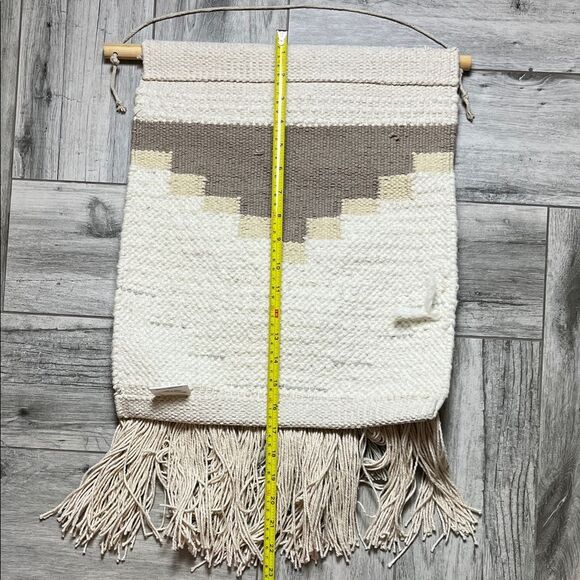 Handcrafted Cream and Gray Wall Hanging - Picture 4 of 6